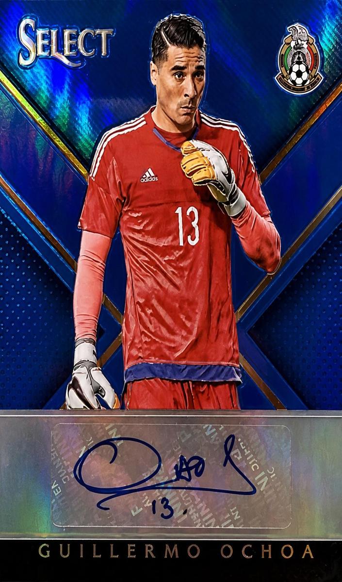 2015 Panini Select Guillermo Ochoa [Blue] #14 card