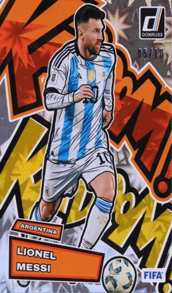2023 Panini Donruss FIFA Lionel Messi [Gold] #1 card
