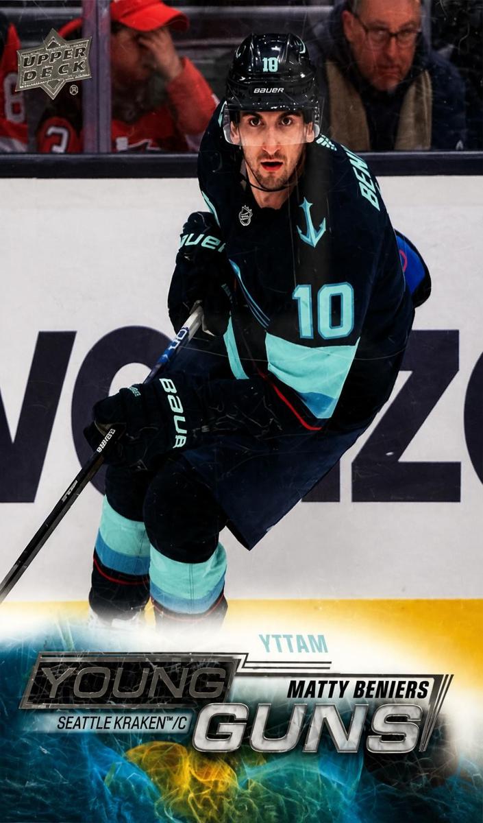 2022 Matty Beniers [Clear Cut] #213