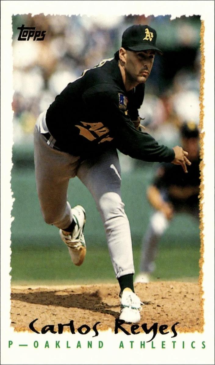 1995 Topps Carlos Reyes #72 card