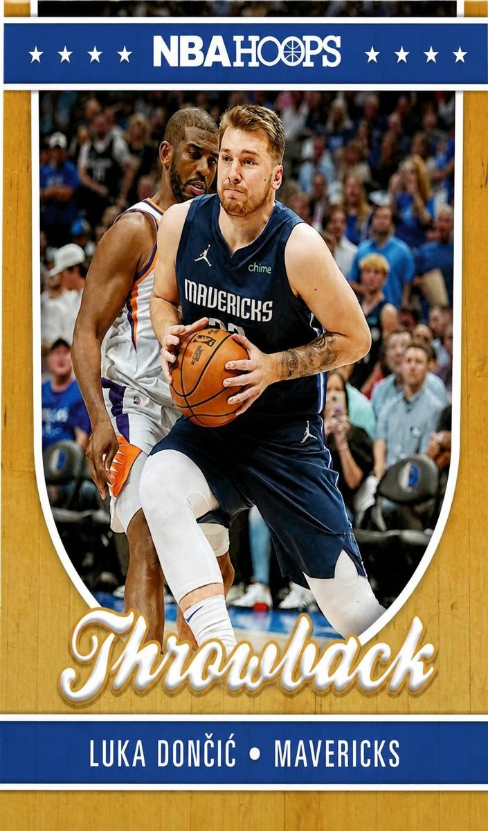 2022 Panini Hoops Luka Doncic #20 card