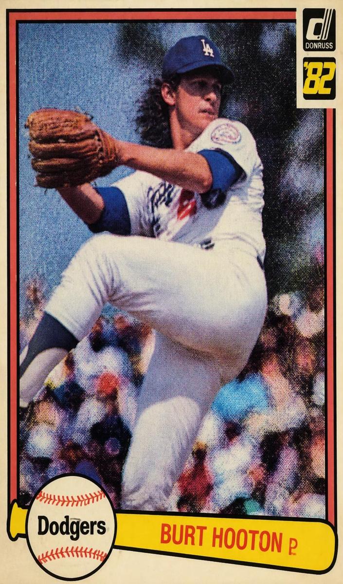 1982 Burt Hooton #32