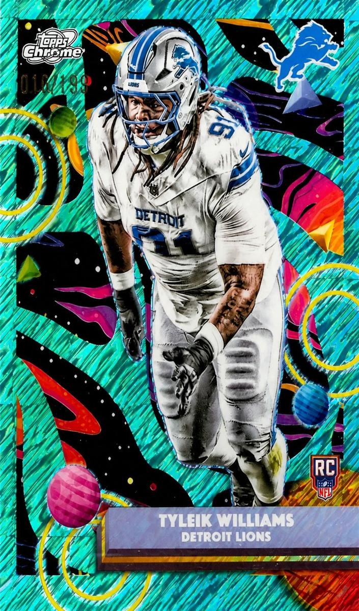 2025 Topps Cosmic Chrome Tyleik Williams [Aqua Equinox Refractor] #134 card