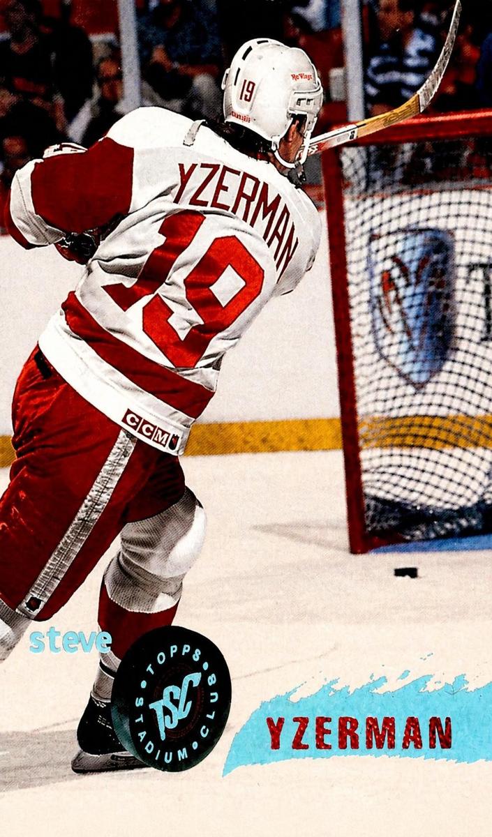1995 Steve Yzerman #20