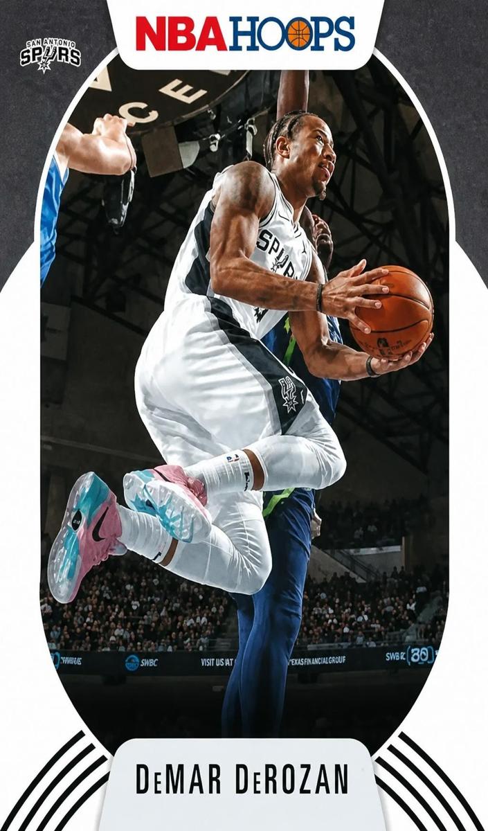 2020 Panini Hoops DeMar DeRozan #122 card