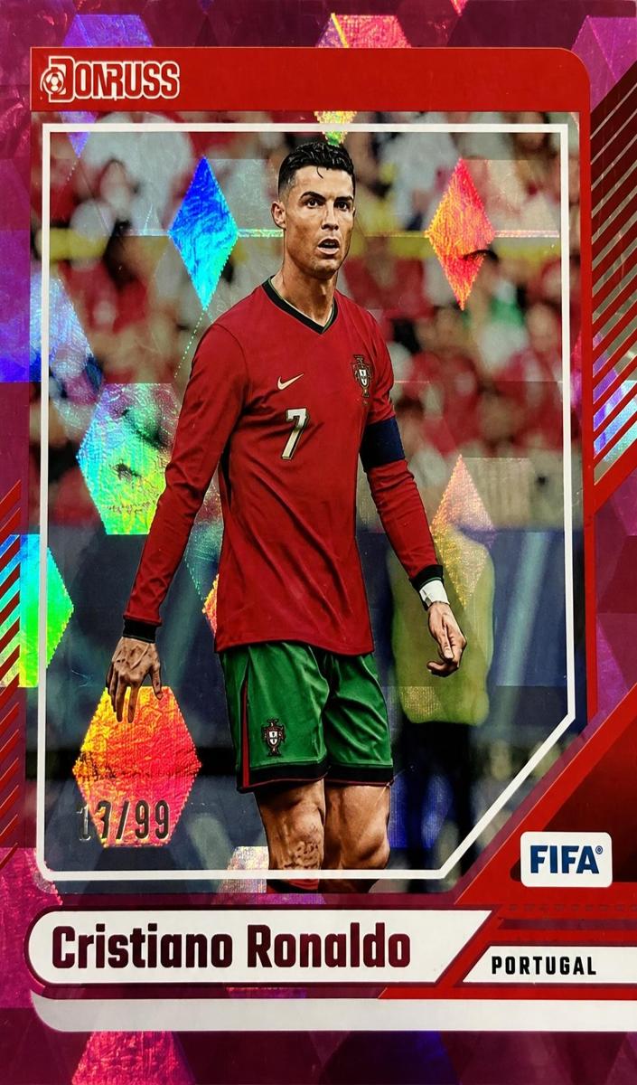 2024 Panini Donruss Cristiano Ronaldo [Pink Diamond] #115 card