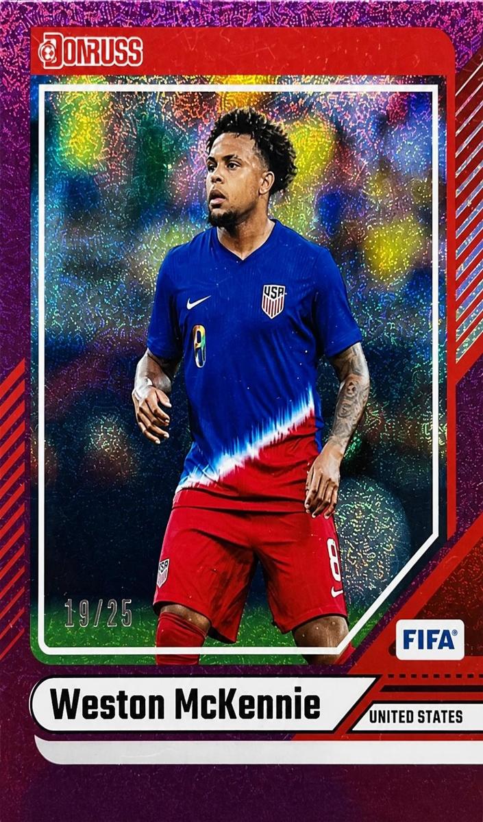 2024 Panini Donruss Weston McKennie [Pink Diamond] #12 card