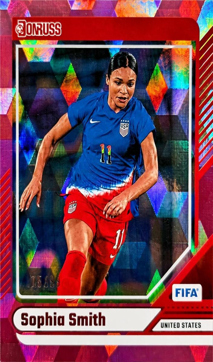 2024 Panini Donruss Sophia Smith [Pink Cubic] #173 card