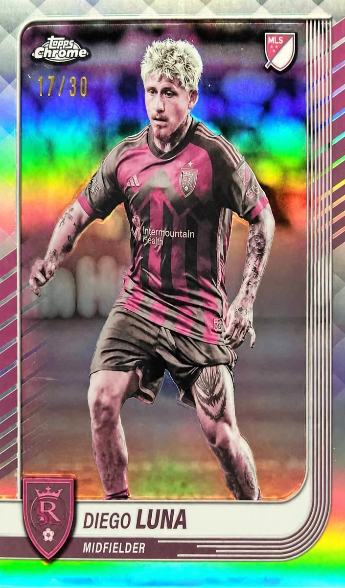 2025 Diego Luna [Pearl Refractor] #149