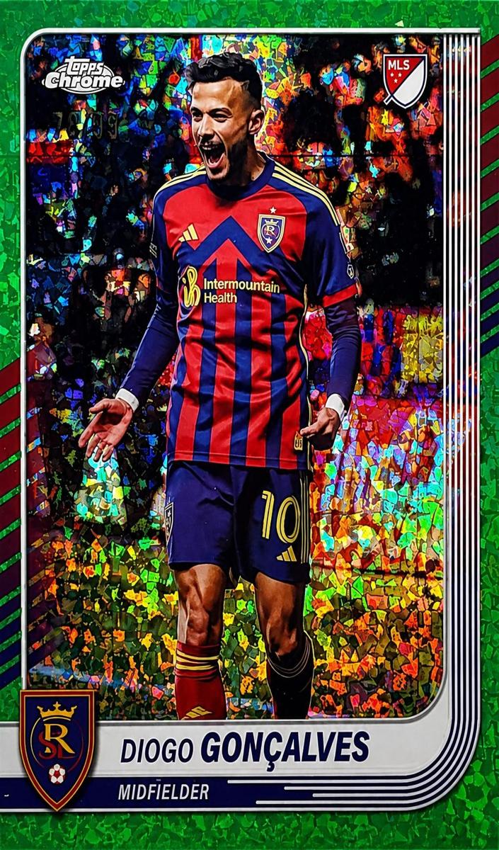 2025 Diogo Goncalves [Green Mini-Diamonds Refractor] #82