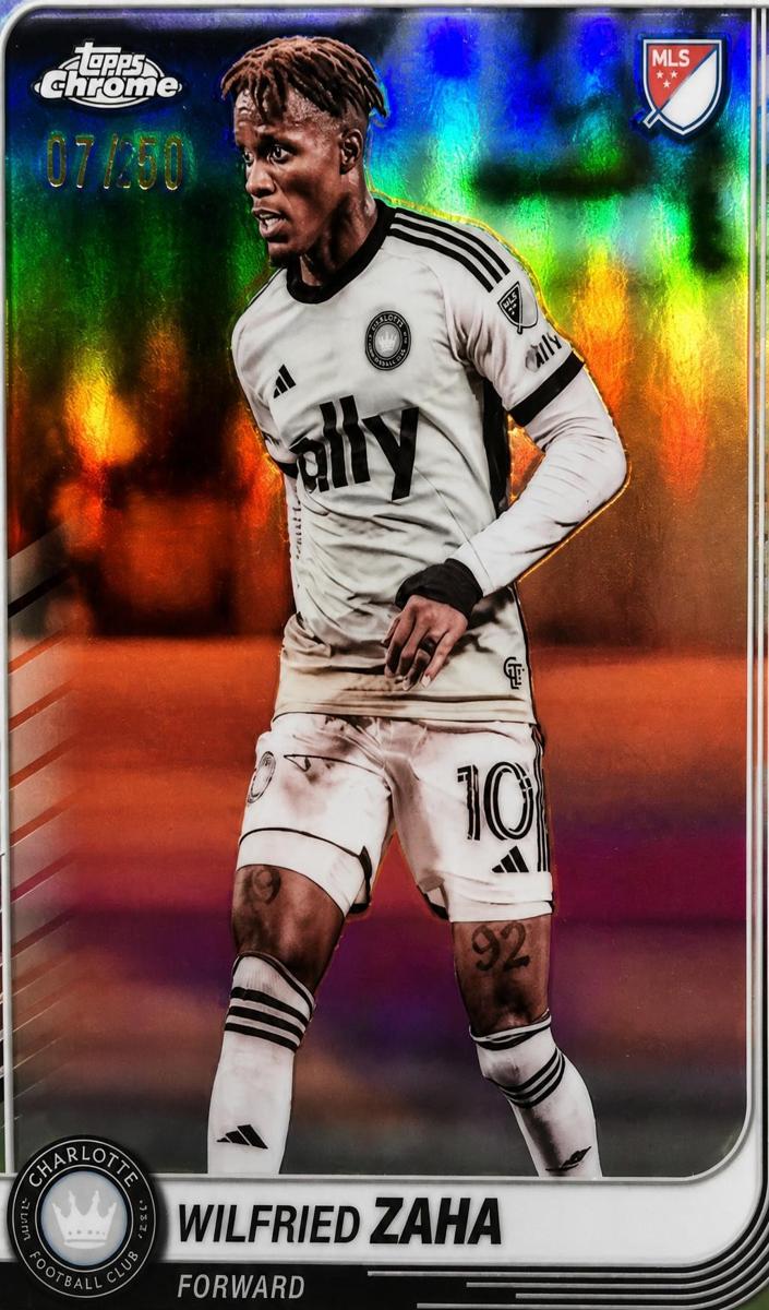 2025 Wilfried Zaha [Pearl Refractor] #172