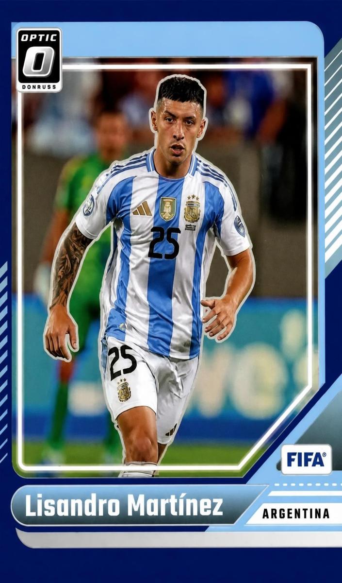 2024 Lisandro Martinez [Blue] #84