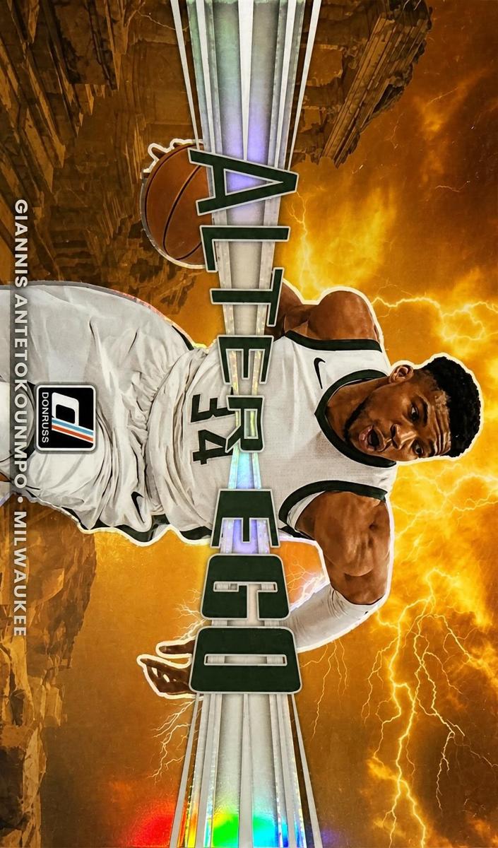 2022 Giannis Antetokounmpo #1