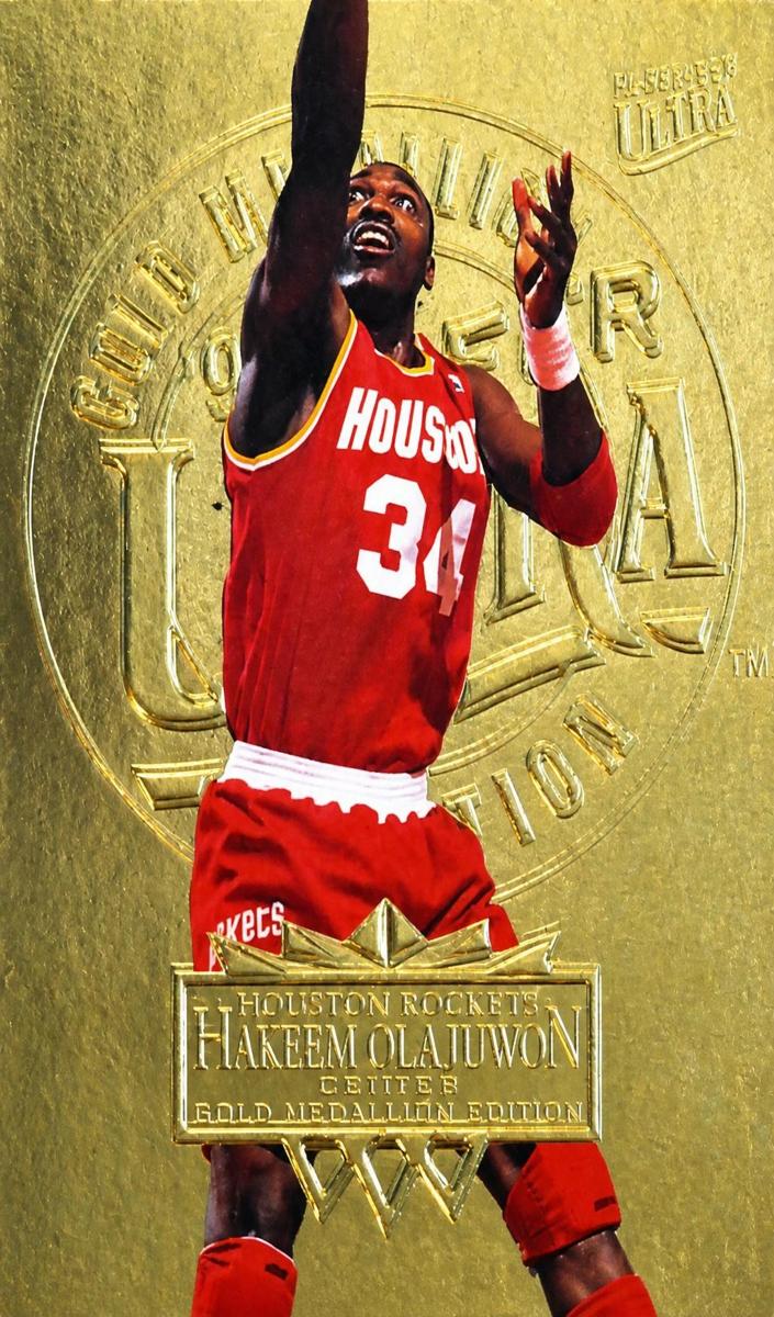 1995 Fleer Ultra Hakeem Olajuwon [Gold Medallion] #70 card