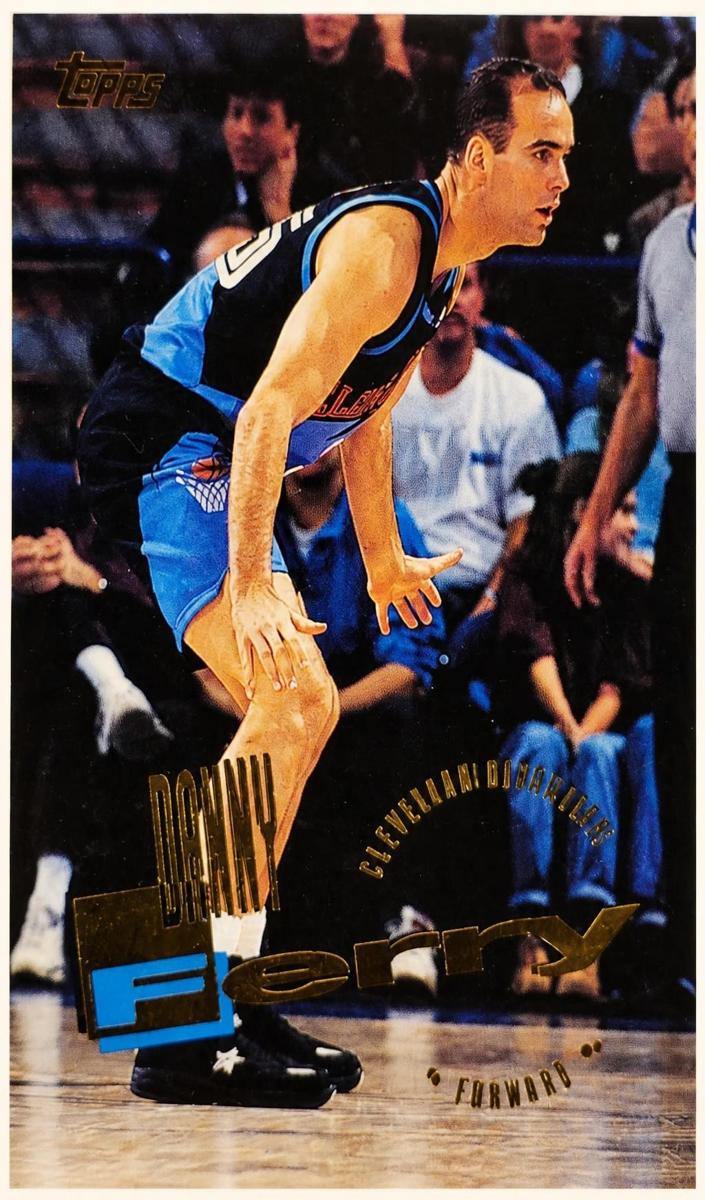 1995 Topps Danny Ferry #203 card