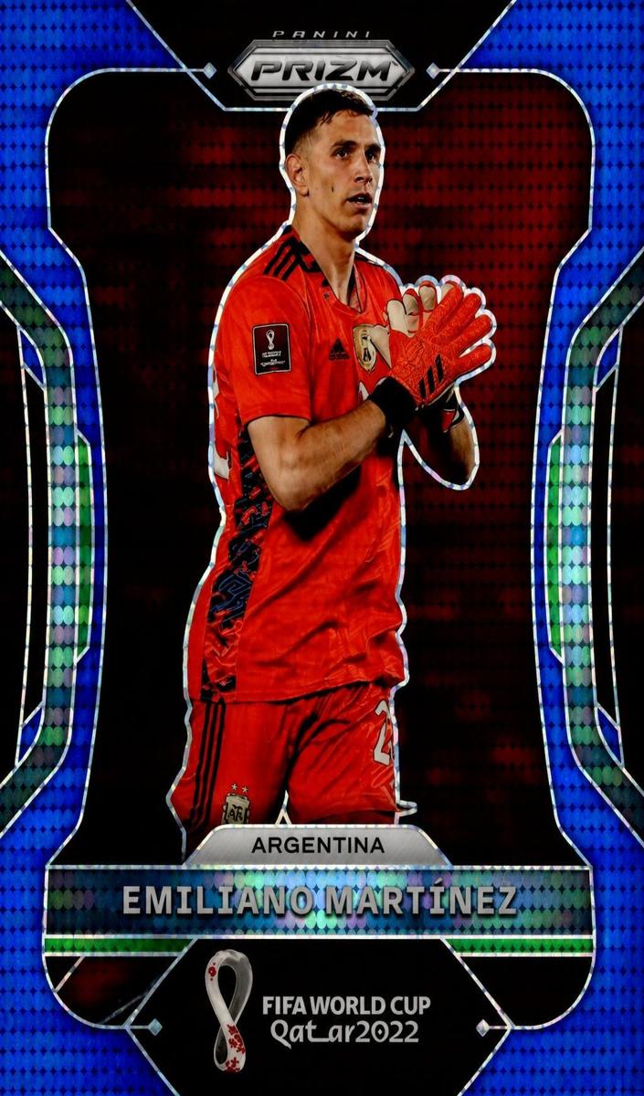 2022 Emiliano Martinez [Prizms Blue] #2