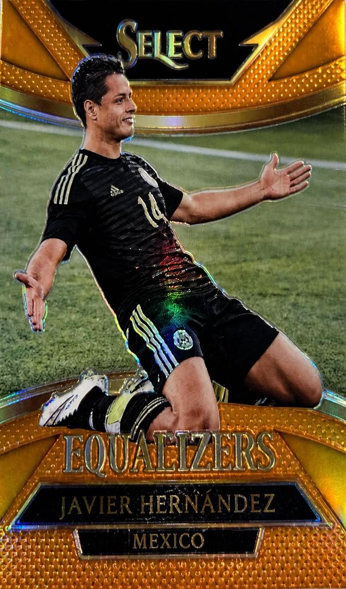 2015 Panini Select Javier Hernandez [Orange] #12 card