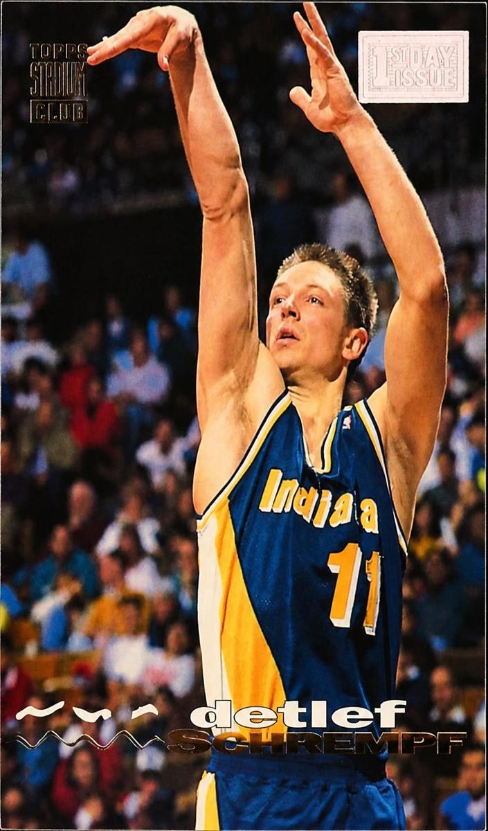 1993 Topps Stadium Club Detlef Schrempf #22 card