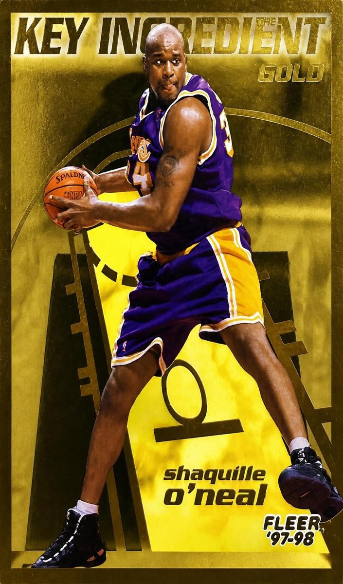 1997 Fleer Shaquille O'Neal [Gold] #9 card