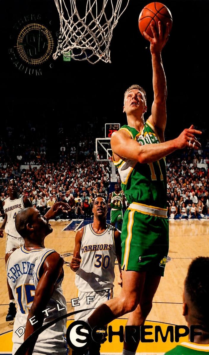 1994 Topps Stadium Club Detlef Schrempf #48 card