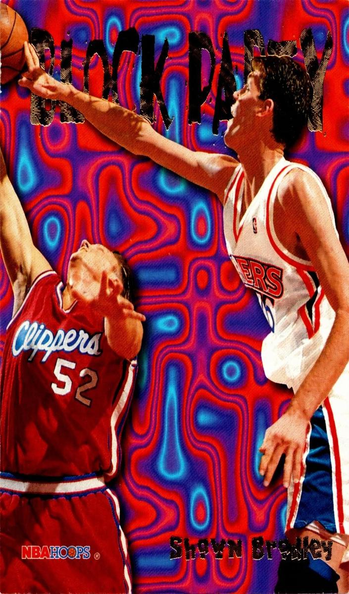 1995 Hoops Shawn Bradley #19 card