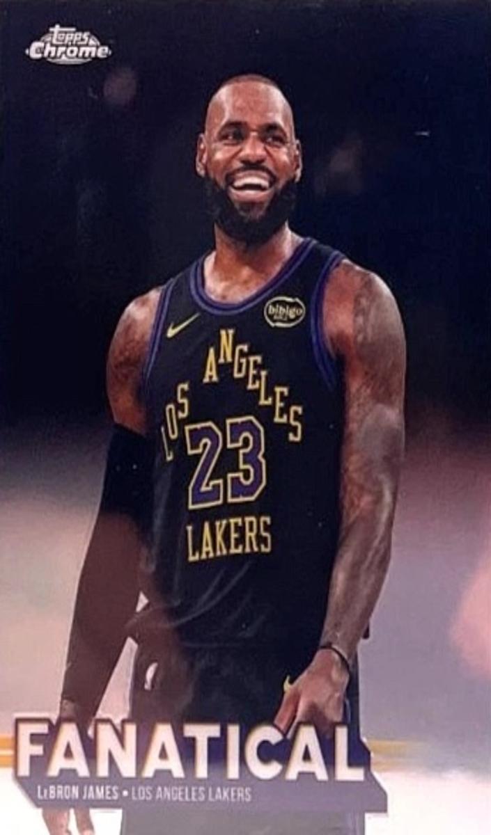 2025 LeBron James [Gold Refractor] #FAN-4