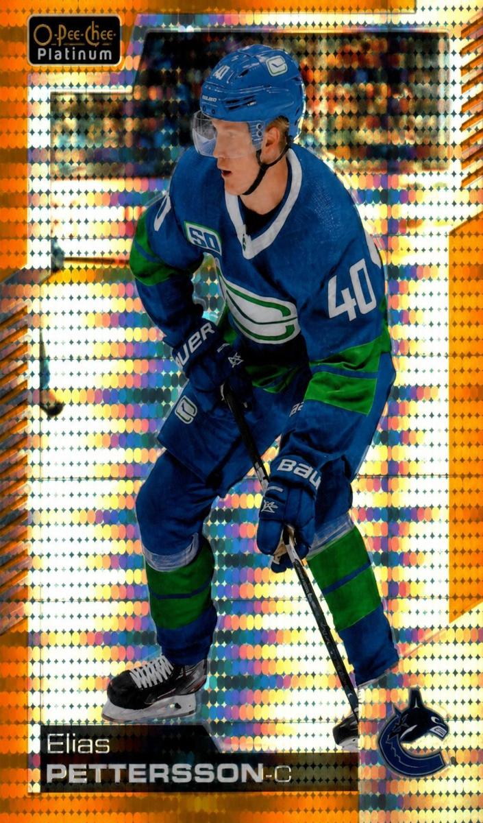 2020 O-Pee-Chee Platinum Elias Pettersson [Emerald Surge] #148 card