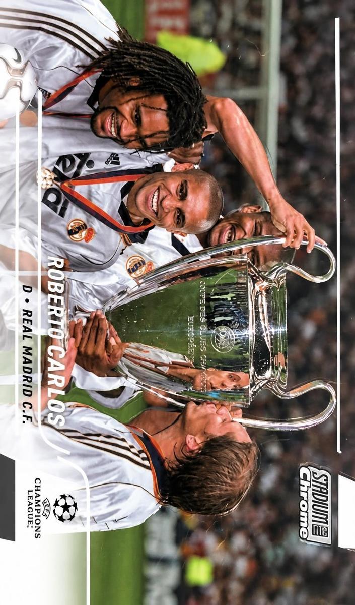 2021 Topps Stadium Club Chrome UEFA Champions League Roberto Carlos #57 card