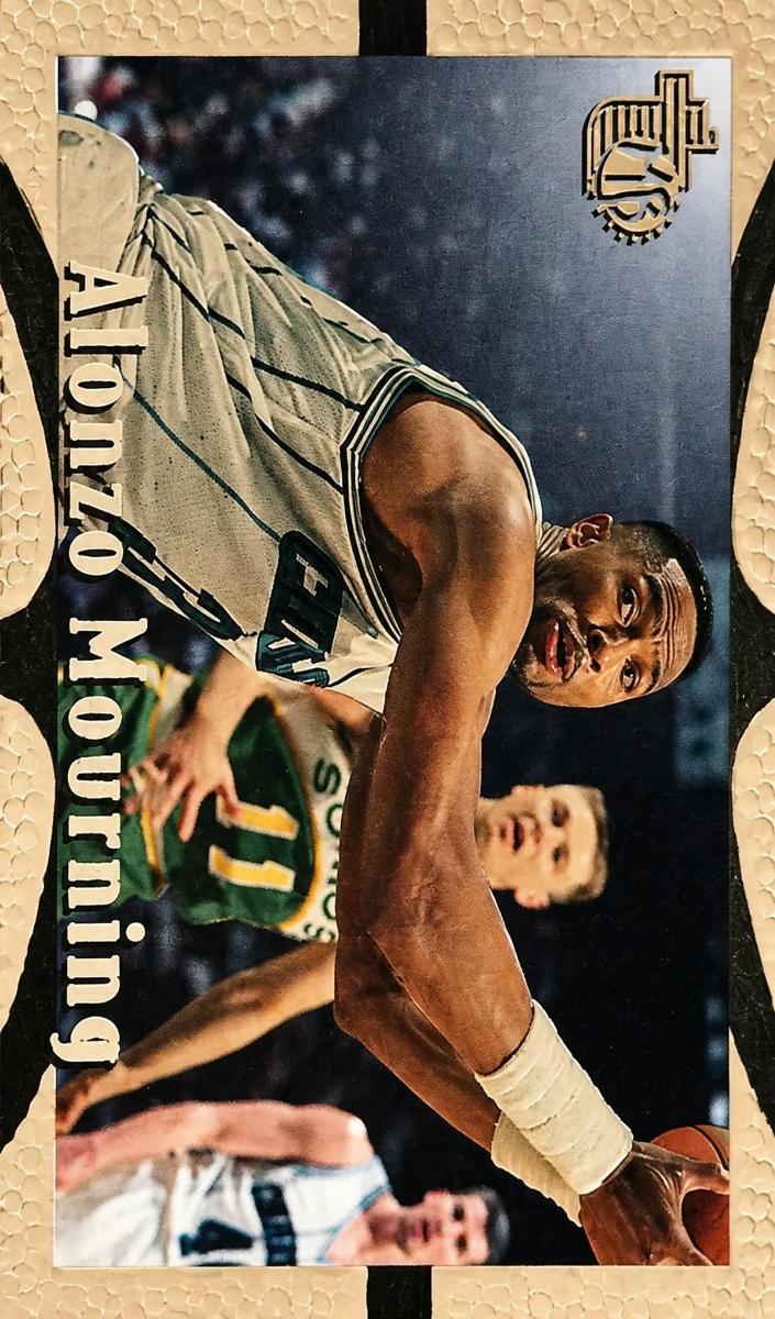 1994 Alonzo Mourning [Golden Idols] #12