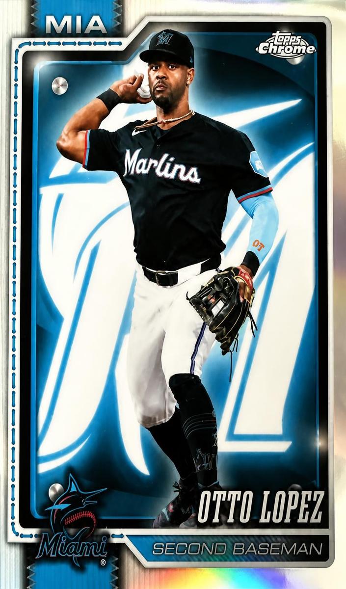 2026 Topps Chrome Otto Lopez #116 card