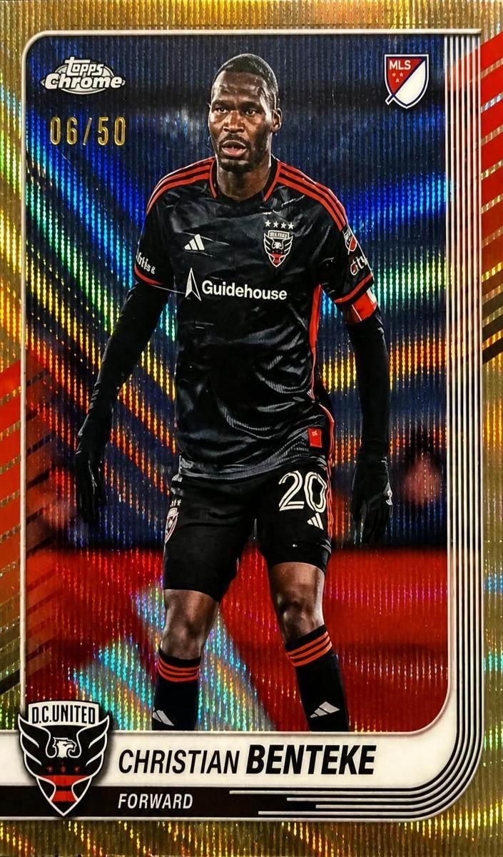 2025 Christian Benteke [Gold Wave Refractor] #43