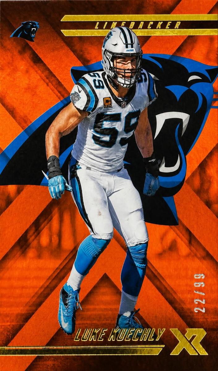2018 Luke Kuechly [Orange] #79