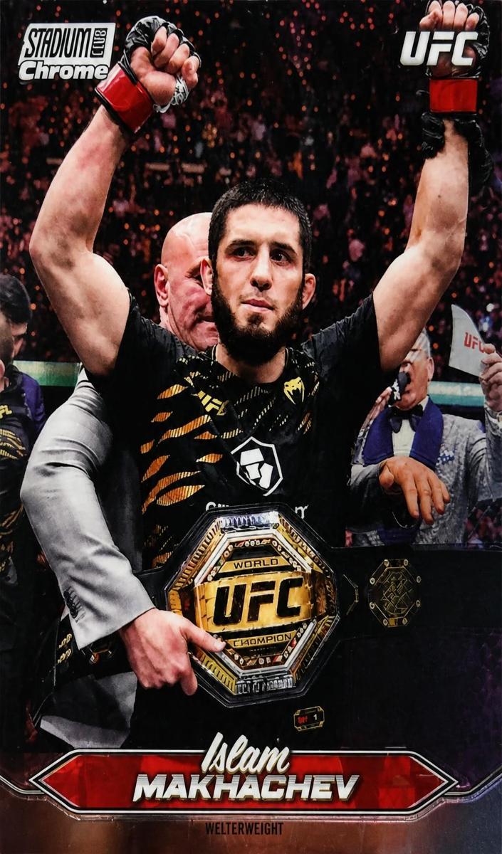 2025 Topps Stadium Club Islam Makhachev [Gold Refractor] #C-1 card