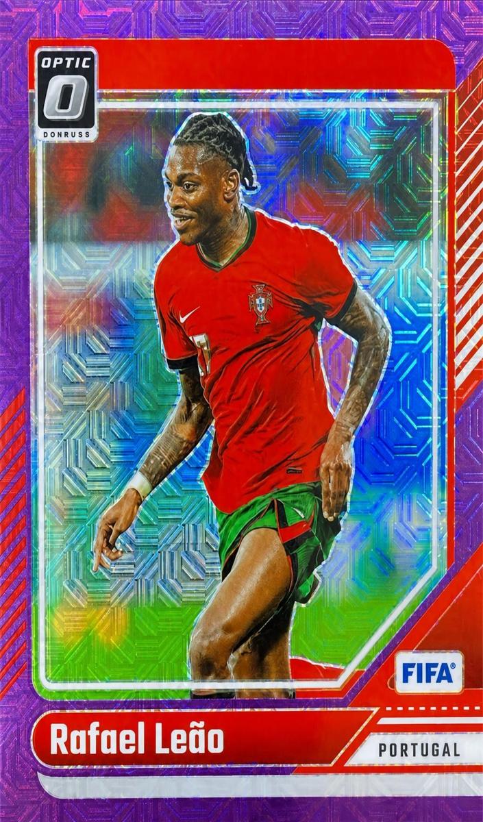 2024 Panini Donruss Rafael Leao #121 card