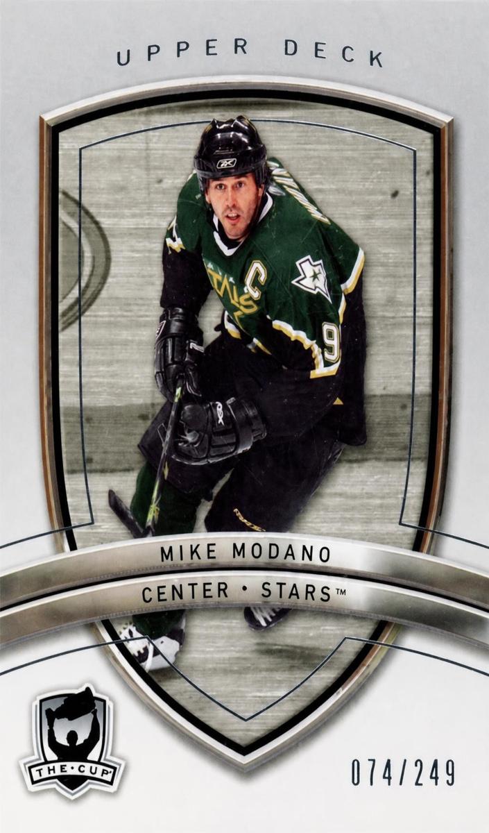 2005 Mike Modano #35