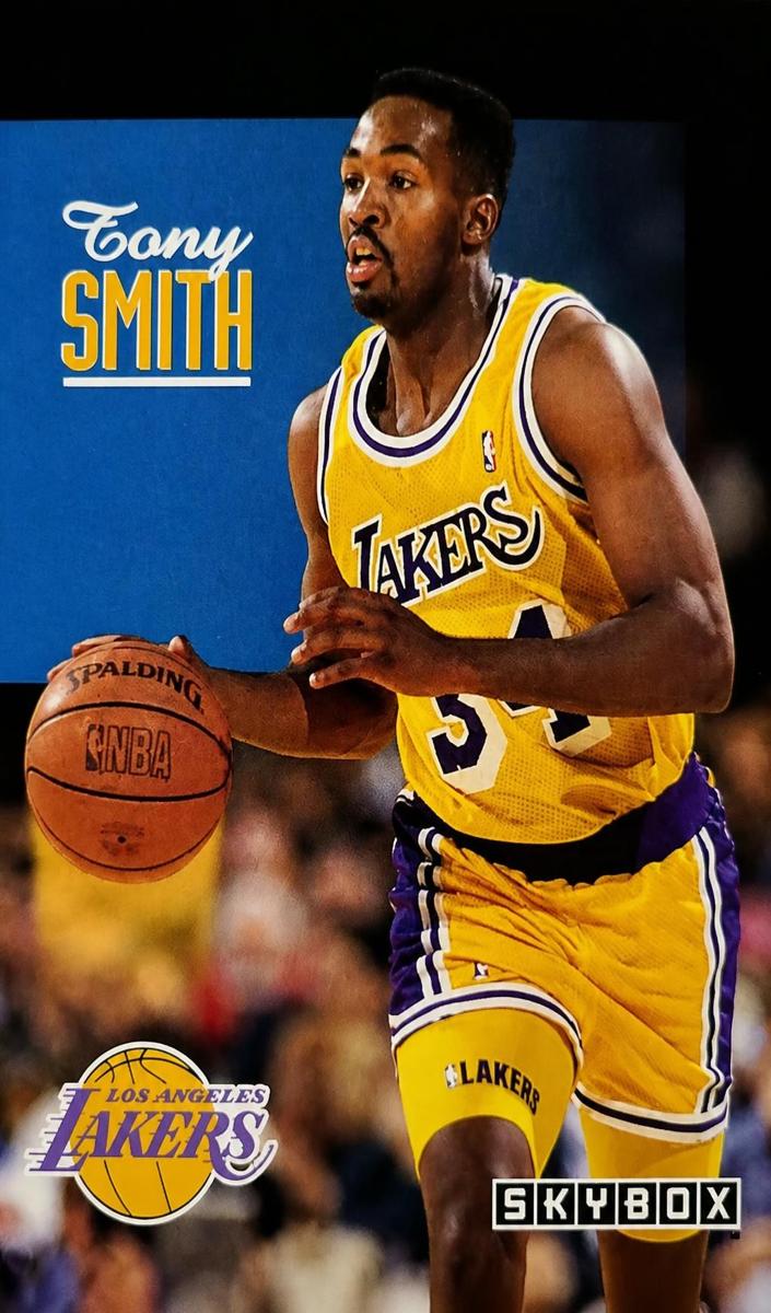 1992 Skybox Tony Smith #119 card