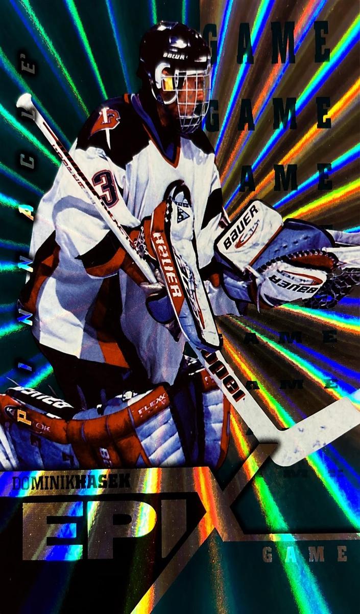 1997 Pinnacle Dominik Hasek [Emerald] #E22 card
