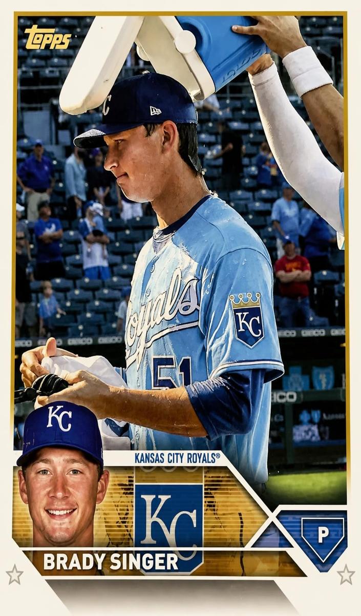 2023 Topps Brady Singer #328 card