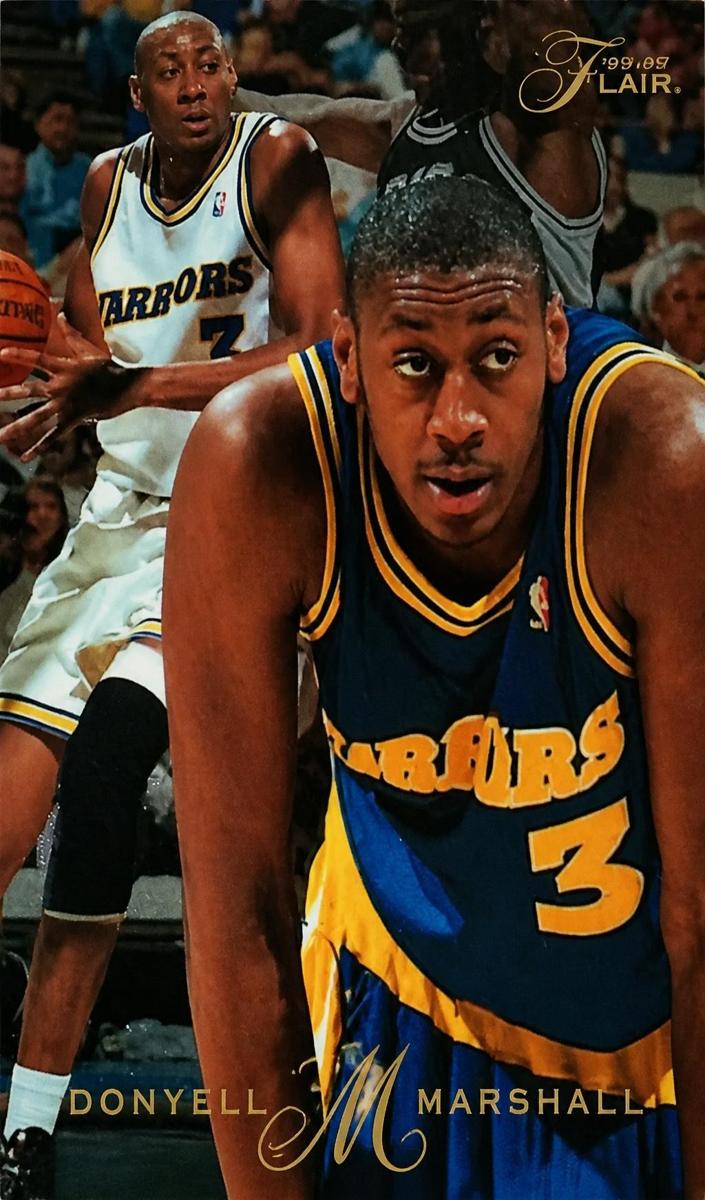 1995 Flair Donyell Marshall #43 card