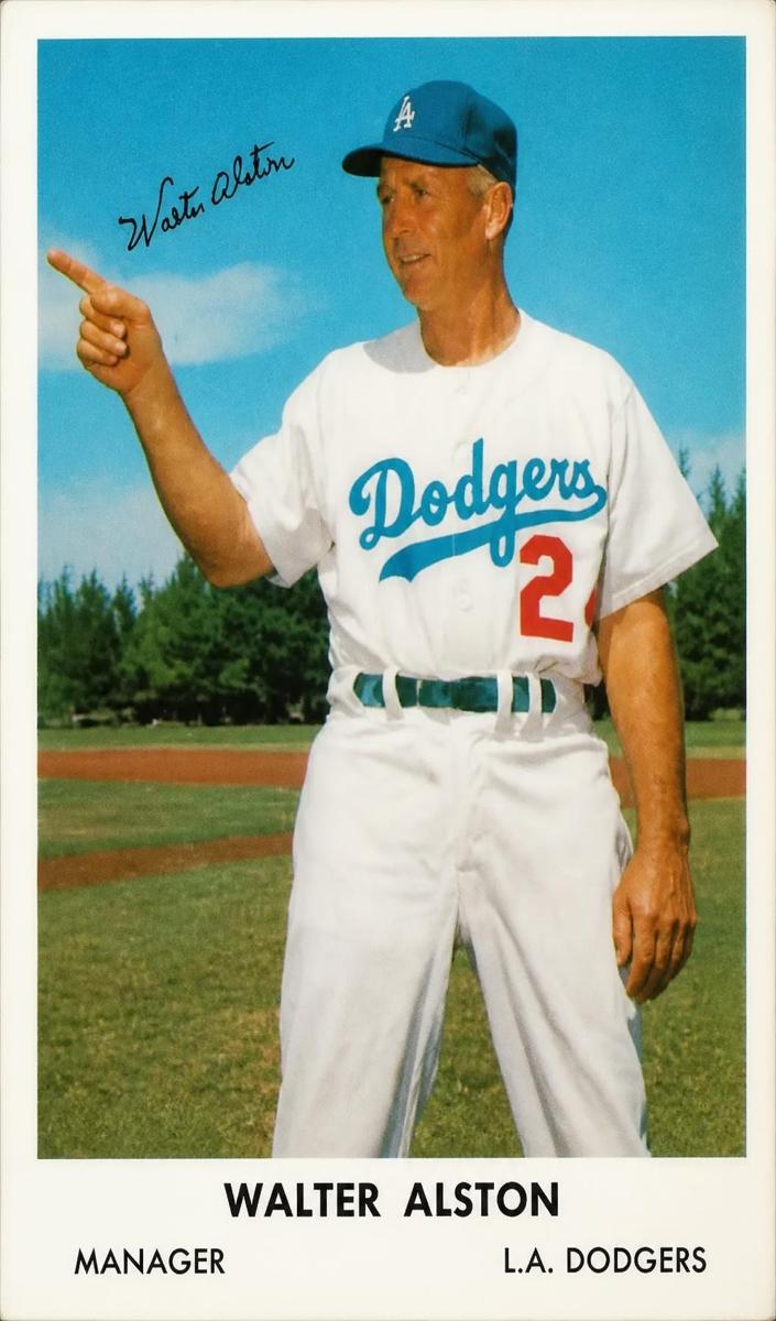 1962 Walter Alston #24