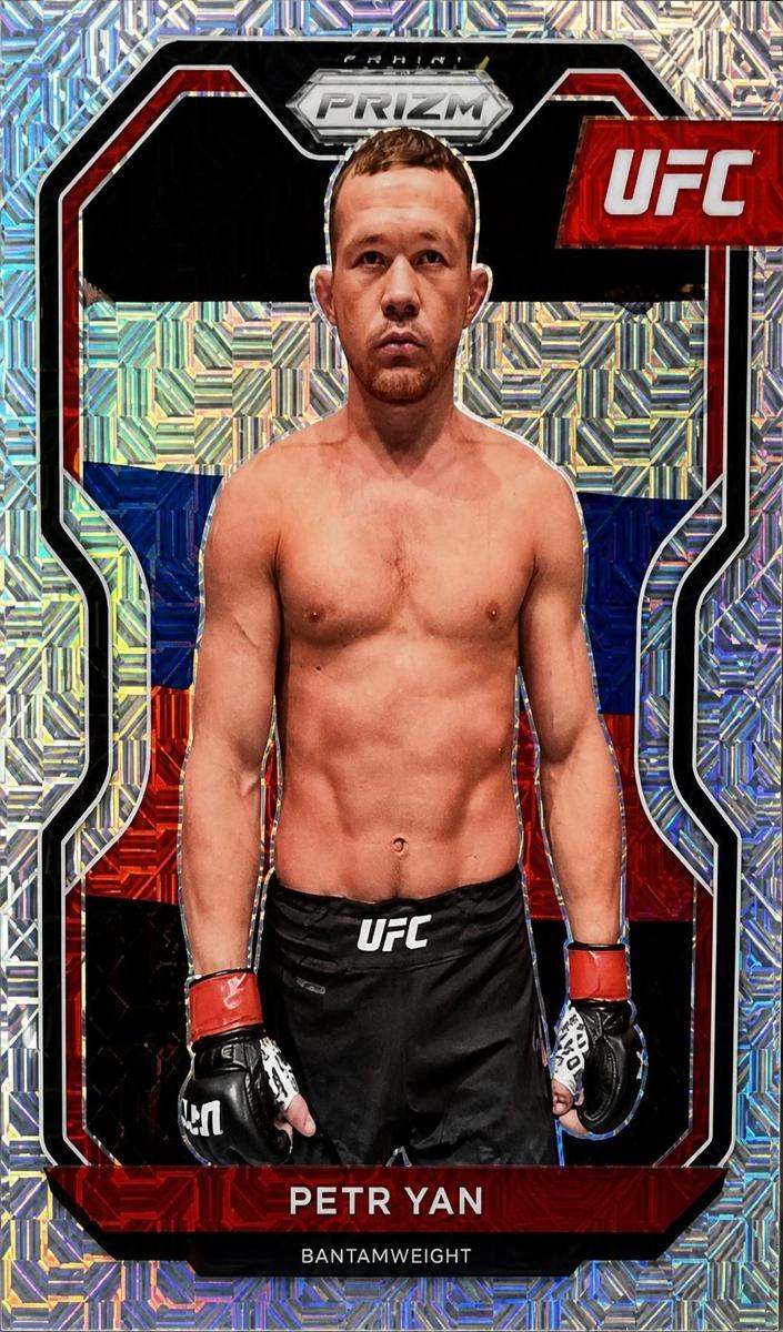 2021 Petr Yan [Prizms Mojo] #79