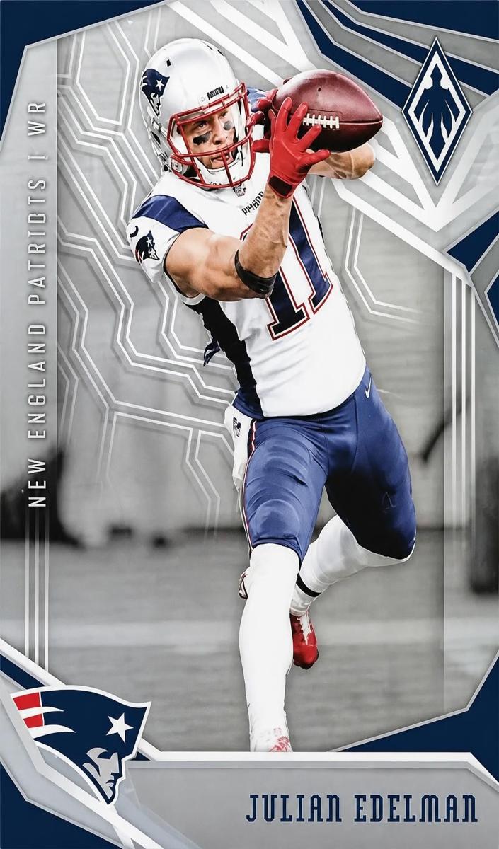 2018 Panini Phoenix Julian Edelman #66 card
