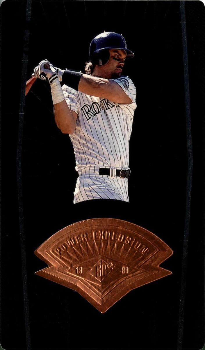 1998 Larry Walker #33