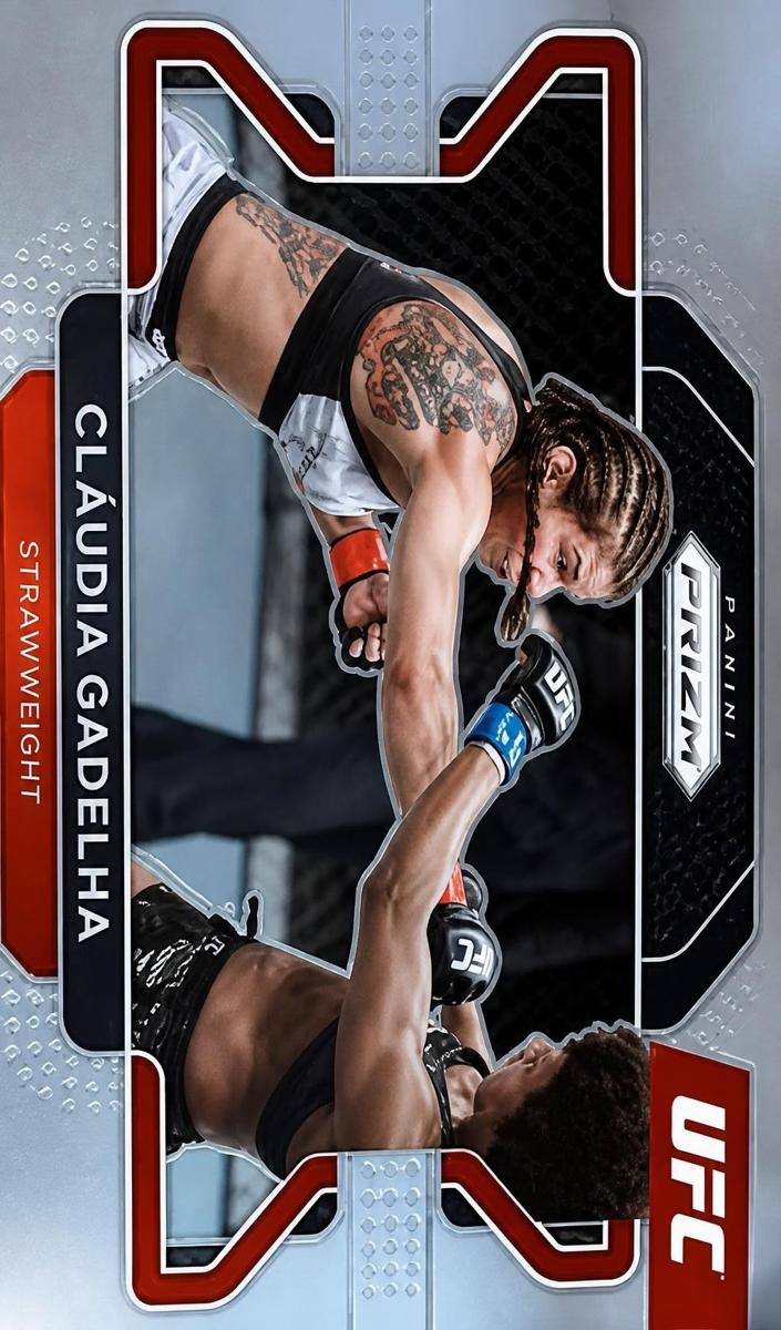 2022 Claudia Gadelha [Prizms Green] #19