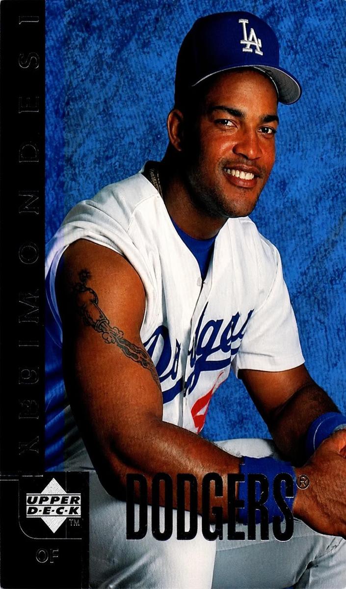 1998 Upper Deck Raul Mondesi #115 card