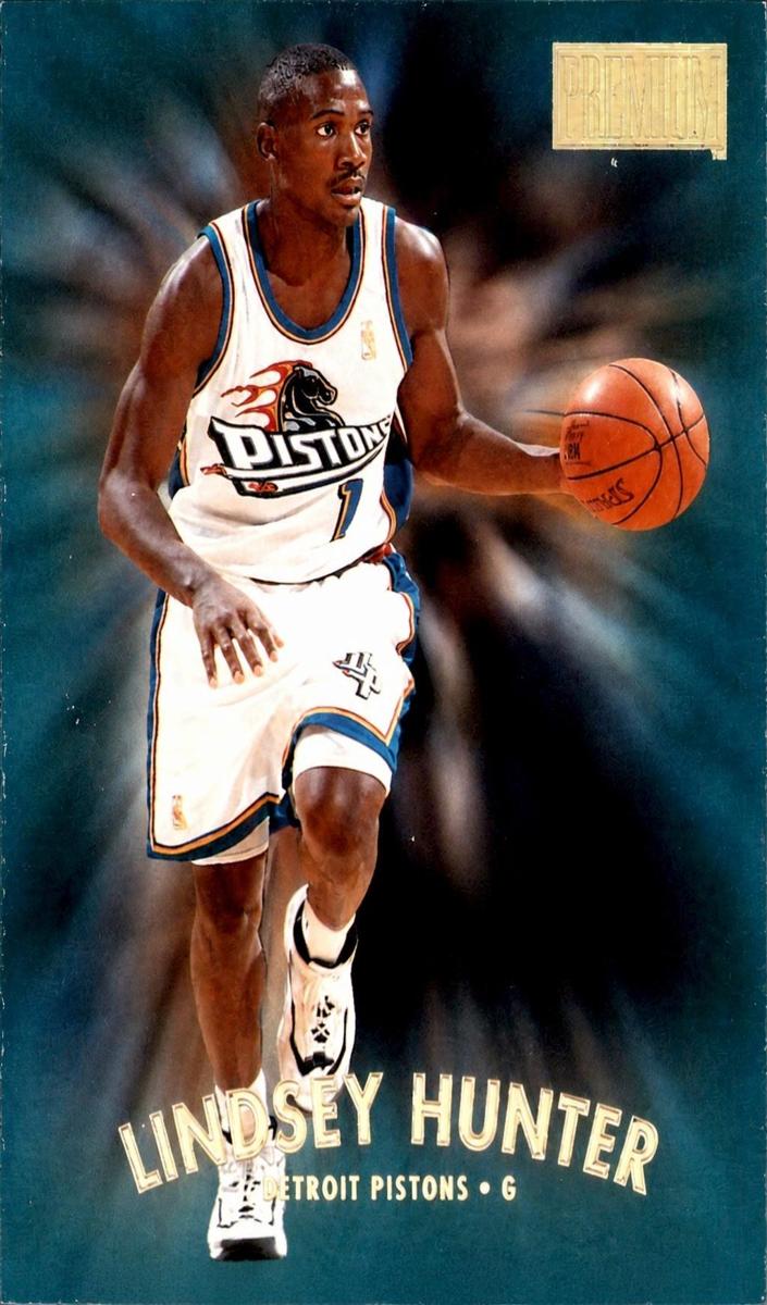 1997 Skybox Premium Lindsey Hunter #49 card