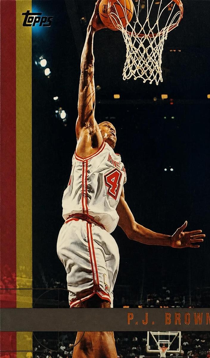 1997 Topps P.J. Brown #133 card