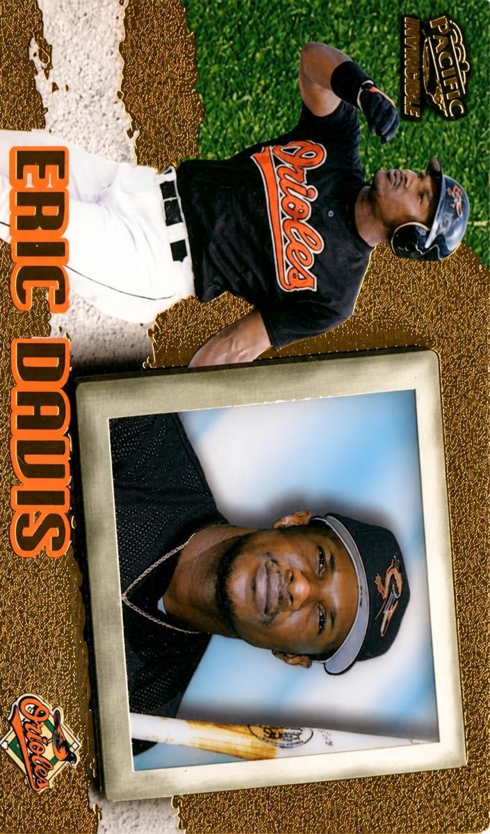 1998 Pacific Invincible Eric Davis #9 card