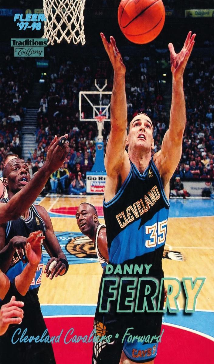 1997 Fleer Danny Ferry #35 card