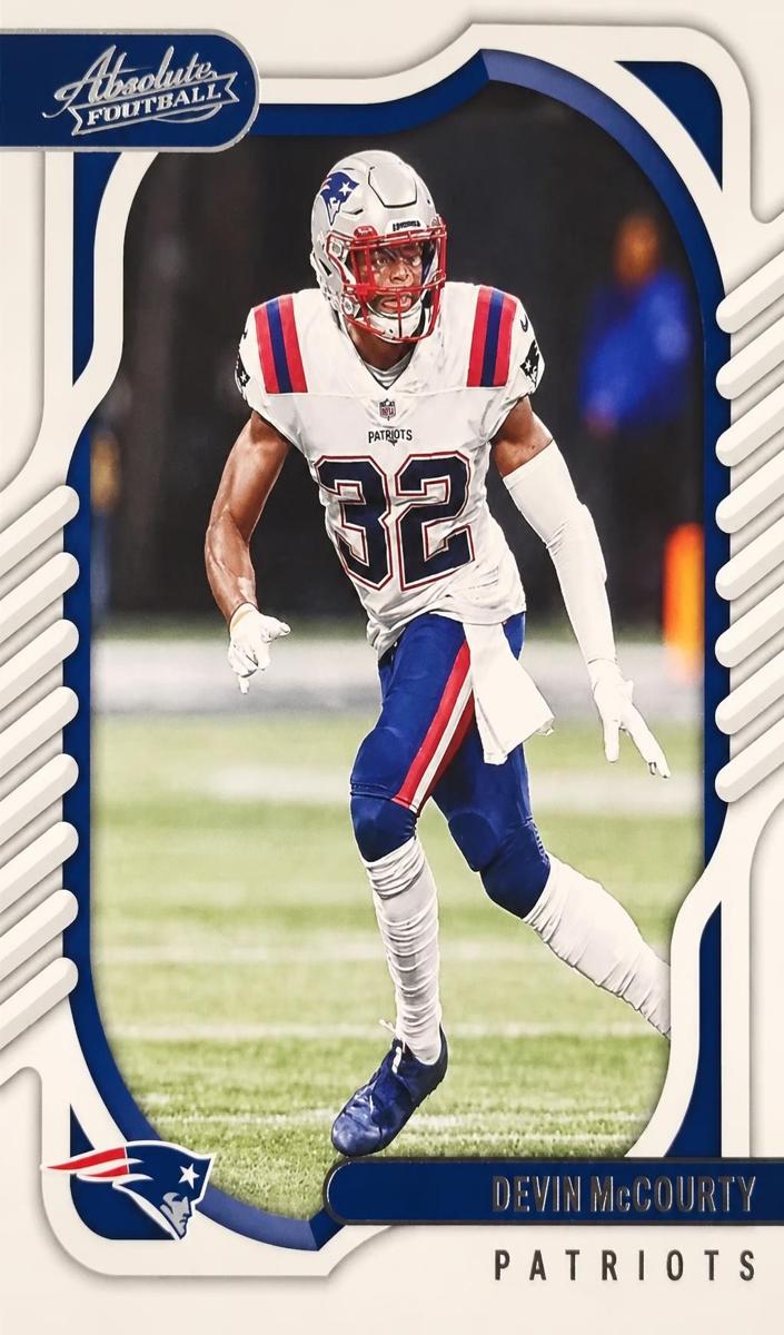2022 Panini Absolute Devin McCourty #76 card